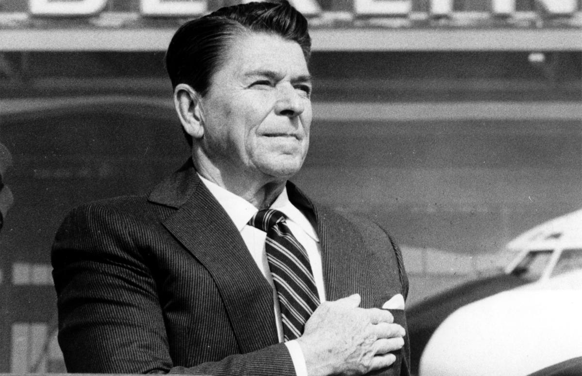 Ronald Reagan 1982 photo