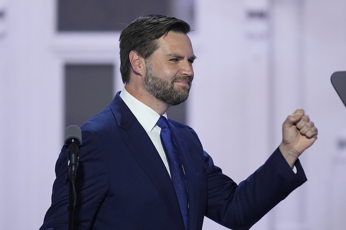 7-17-2024 Candidato a la vicepresidencia J.D.Vance RNC en Milwaukee Espanol