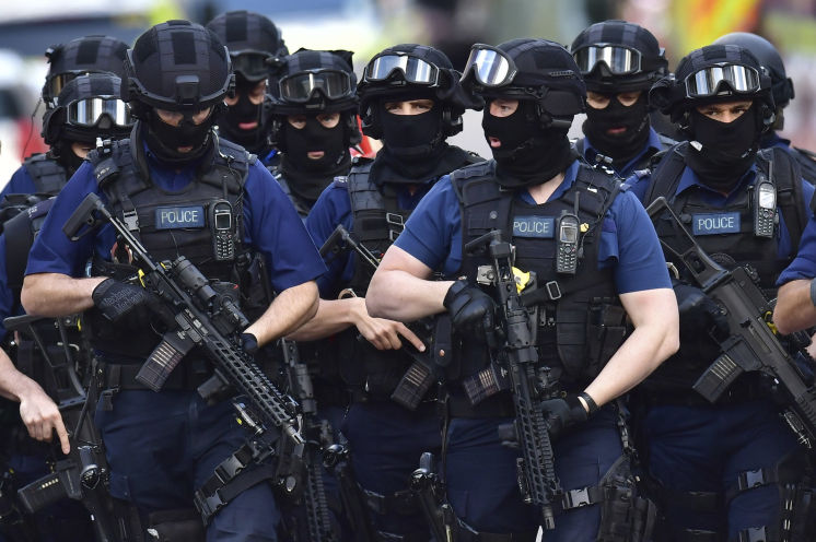 Police after London Bridge attack