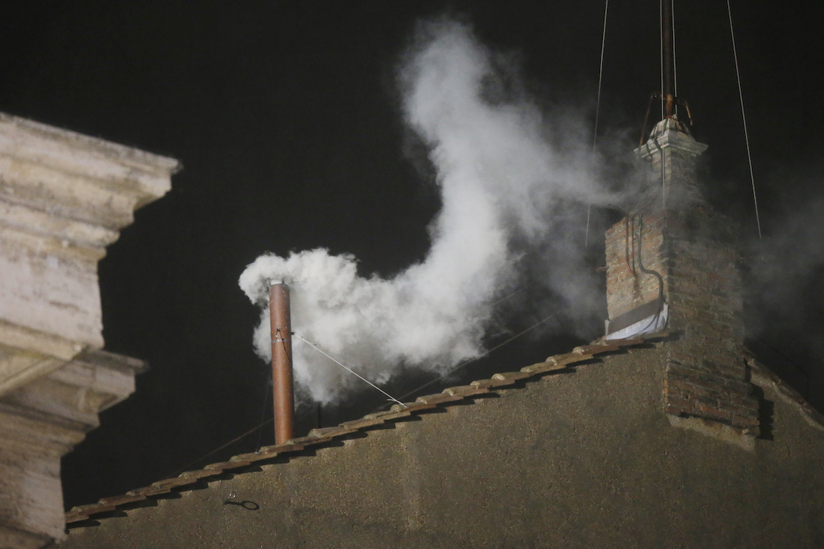 Humo Blanco del Vaticano del 2013