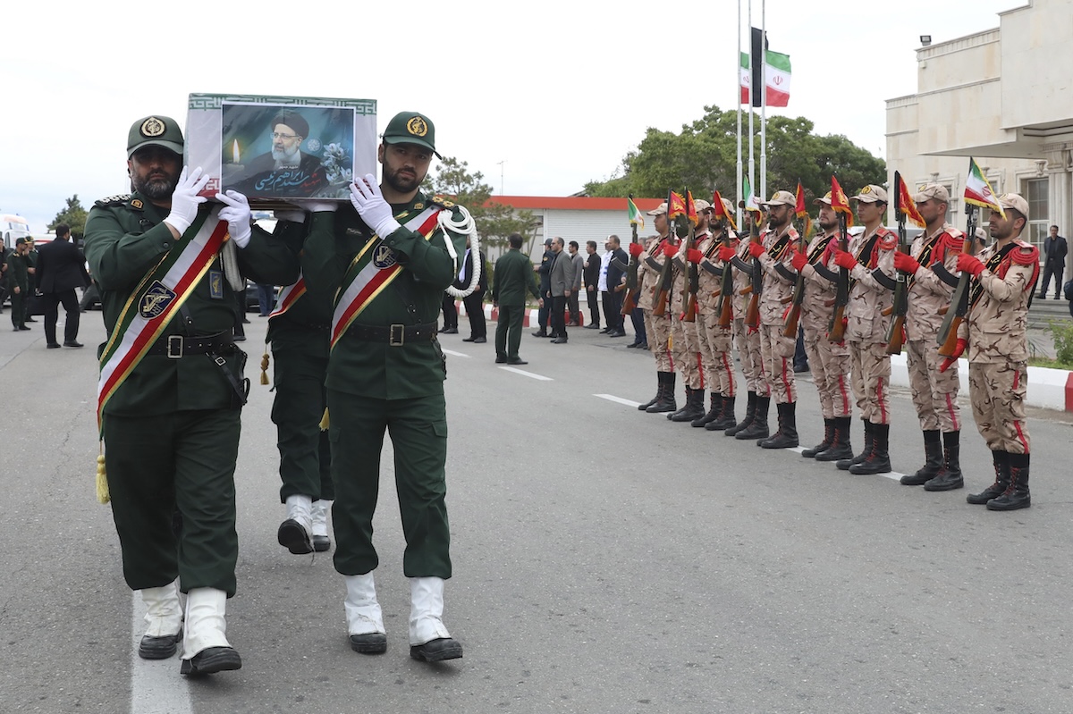 IranPresidentCoffin05212024