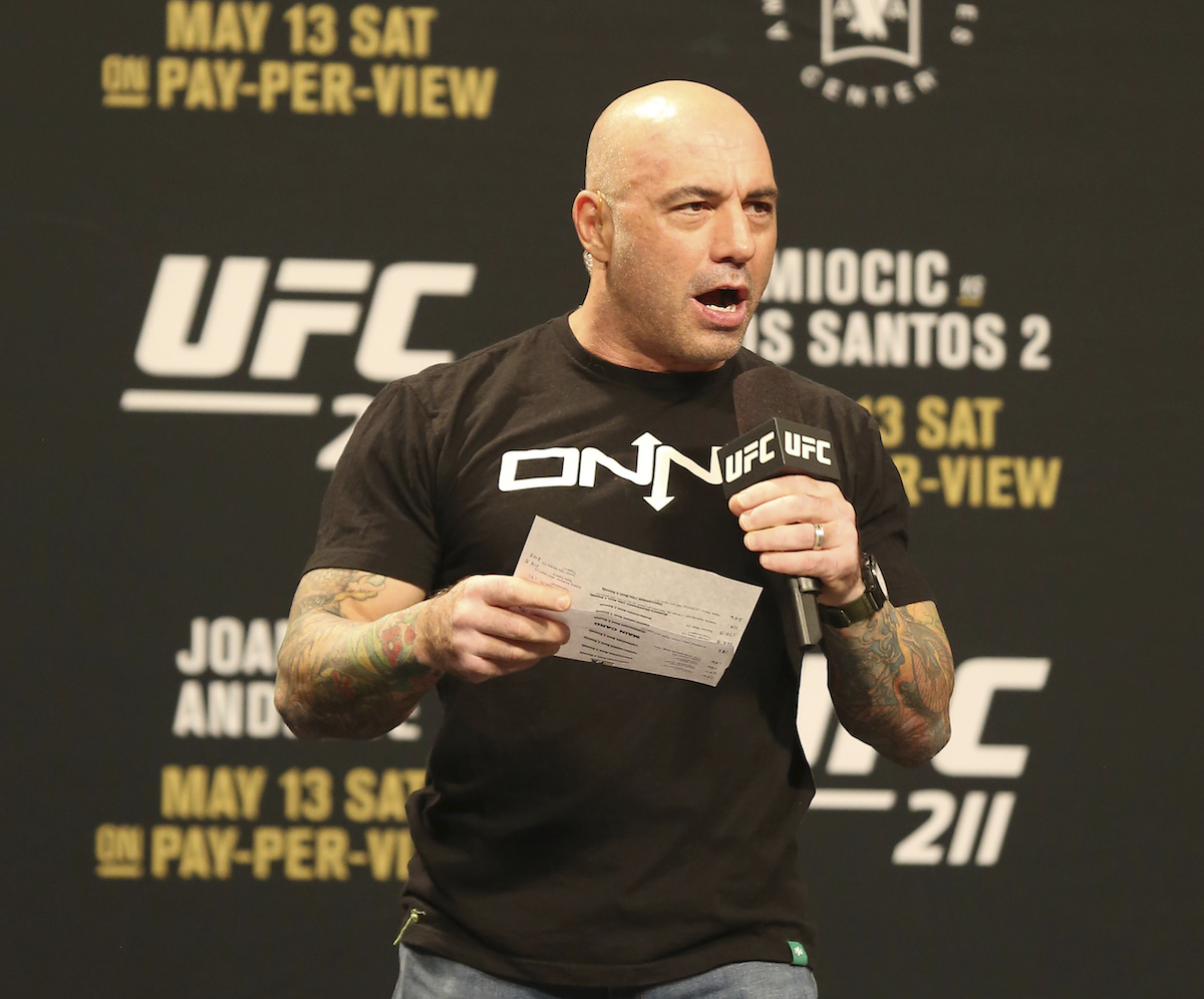Joe Rogan photo UFC May 2017