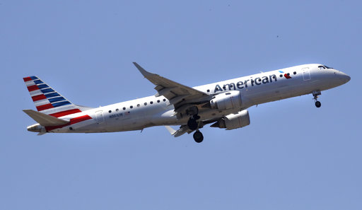 american airlines plane sky