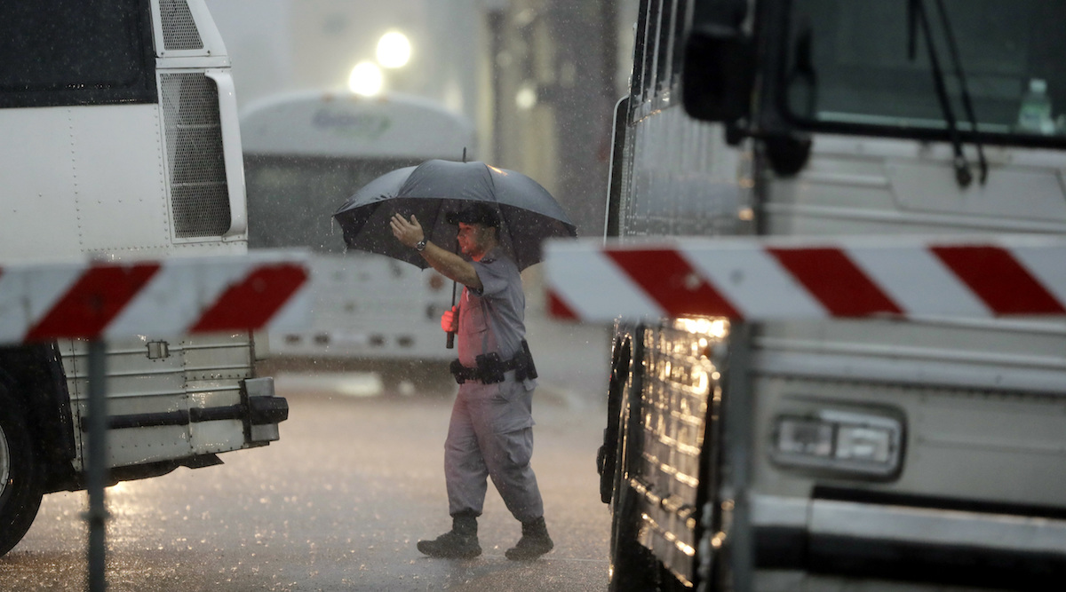 Photo immigration court