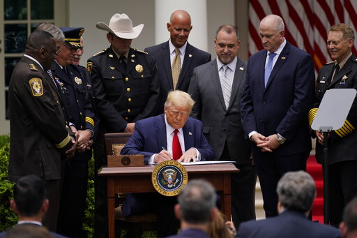 Trump EO on policing signing June 16 2020