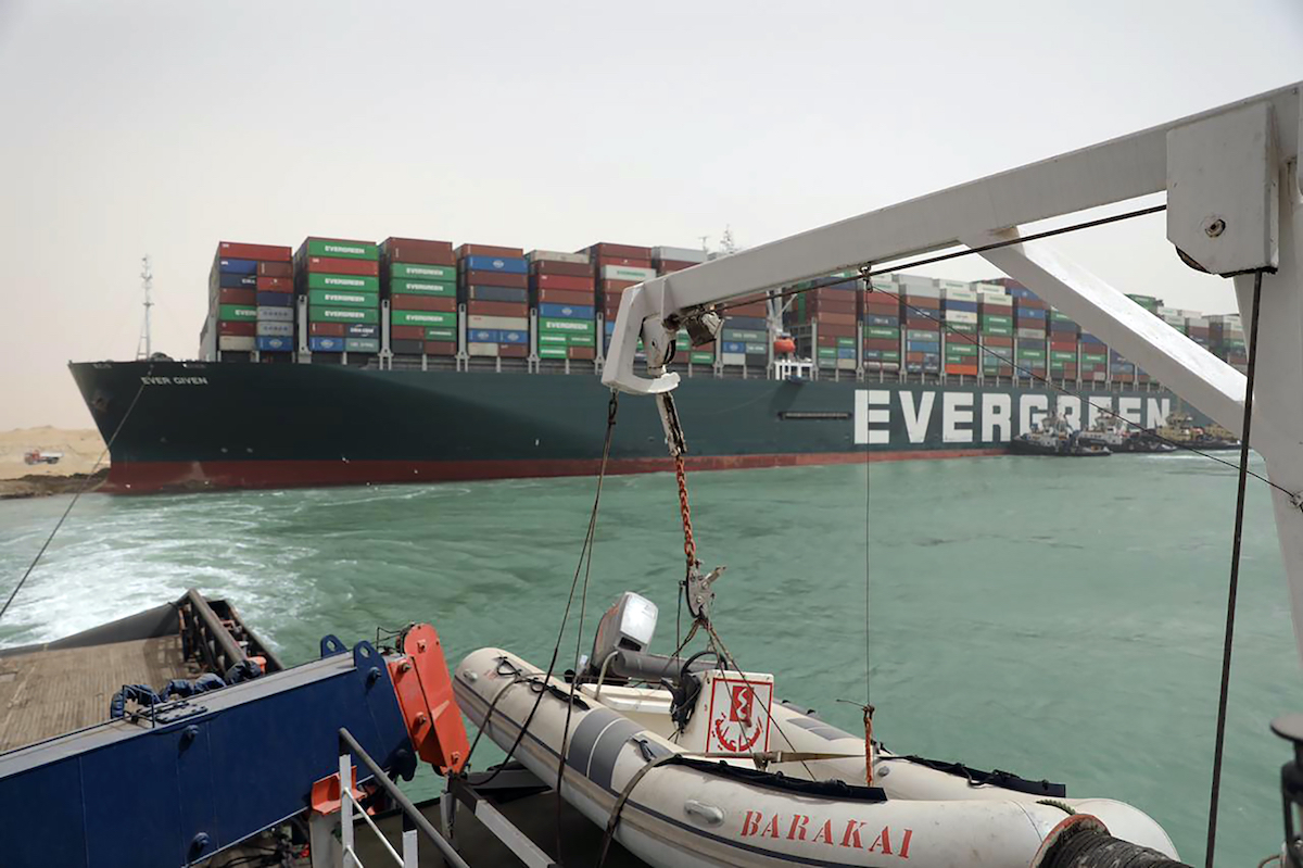 Evergreen ship in Suez Canal