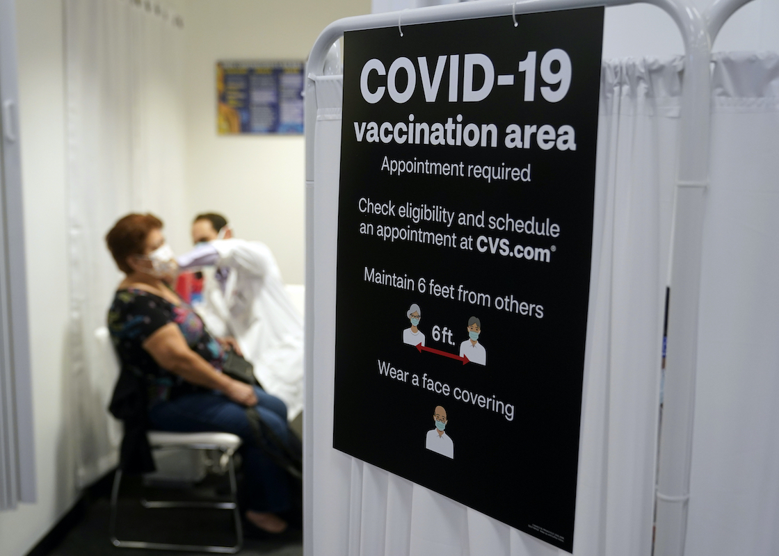 Los Angles COVID-19 vaccination