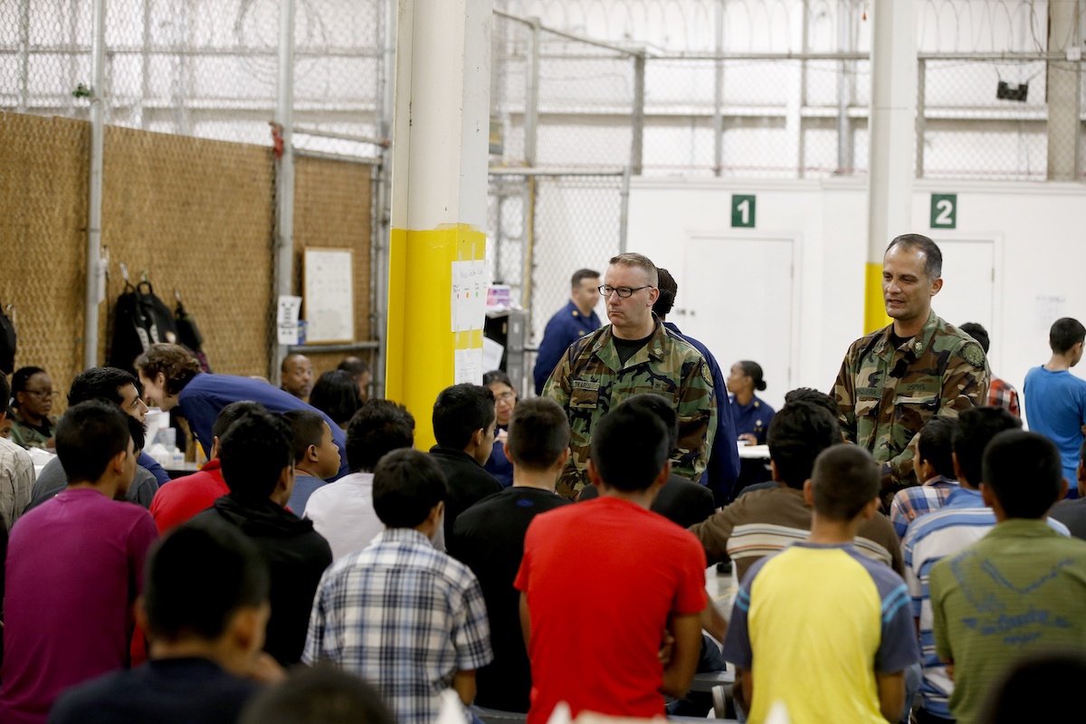 migrant children in CBP facility 2014