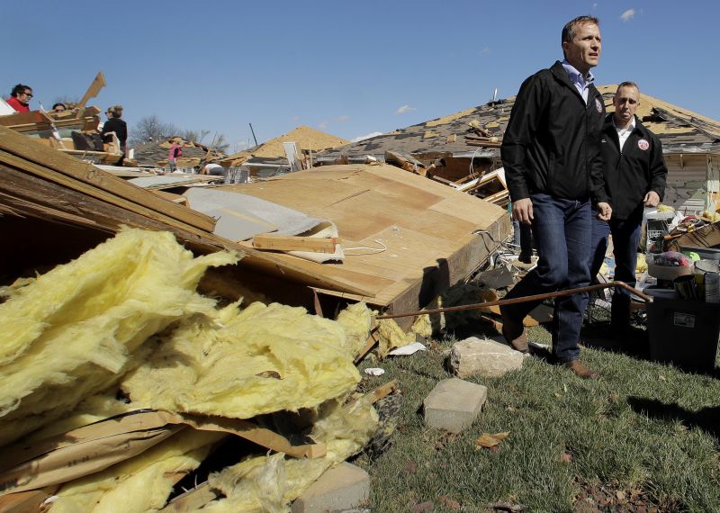 Eric Greitens damage photo