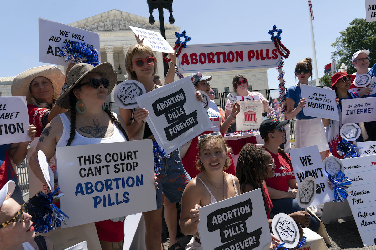 Abortion-rights activists show support for abortion pills on July 4 2022