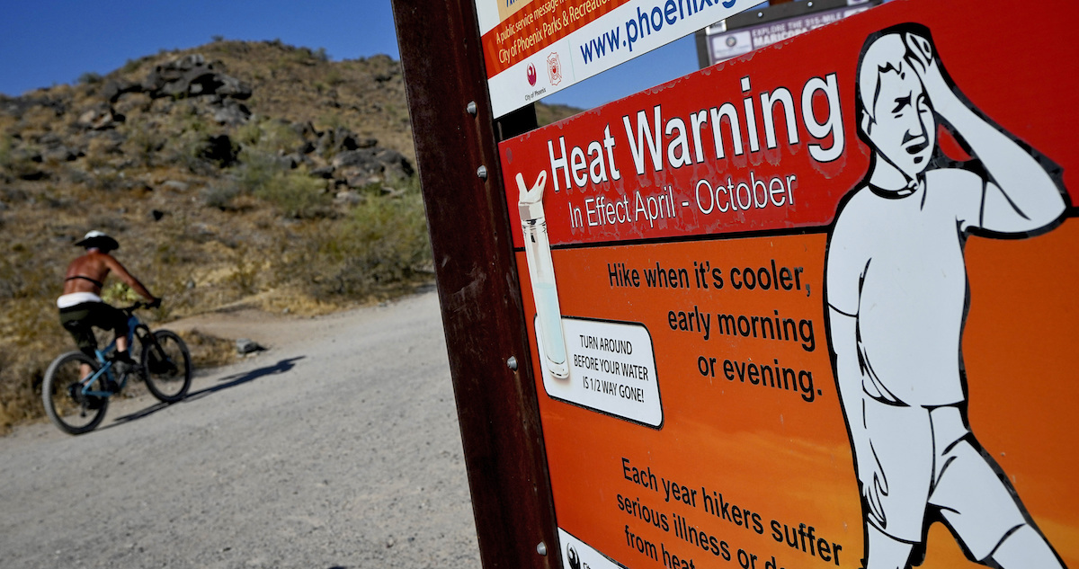 Arizona heat warning sign, 7-10-2023