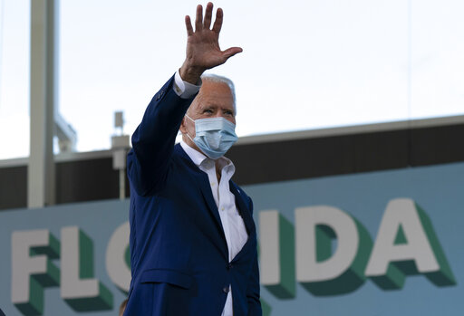 Biden in front of Florida sign Oct 2020