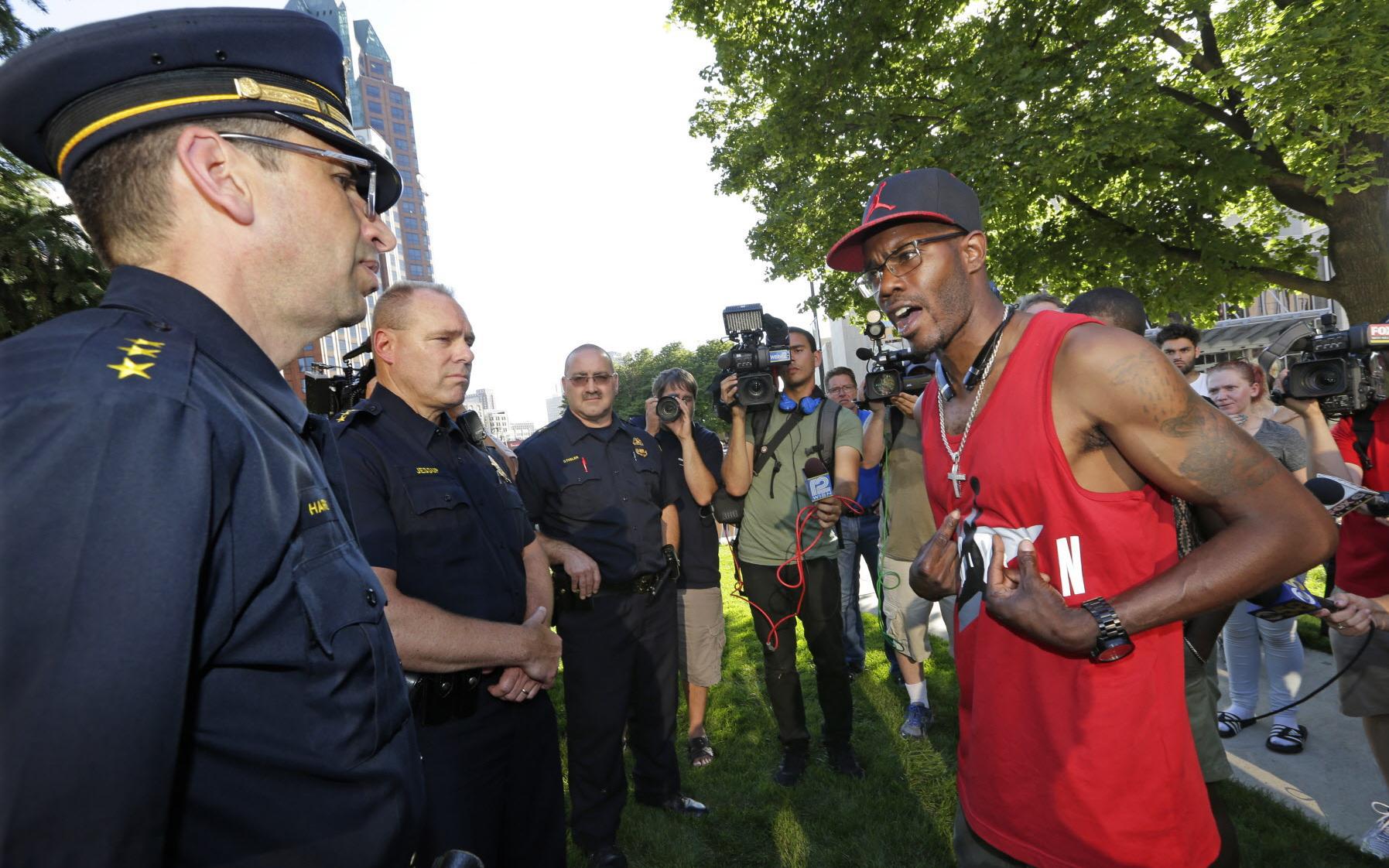 Pro-Sheriff David Clarke group says Clarke called Black Lives Matter hate group, terrorist movement