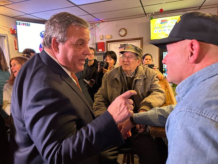 Former New Jersey Gov. Chris Christie, Londonderry, N.H., town hall, 12-13-2023
