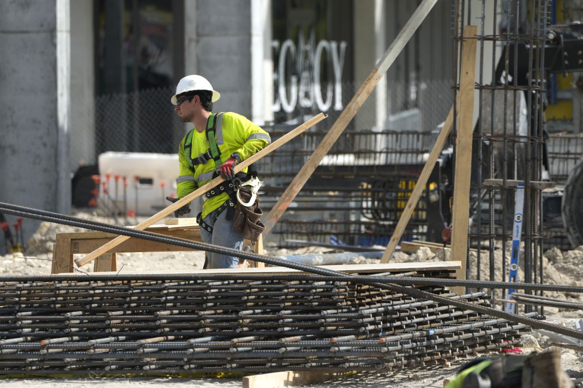 Biden SOTU 2023 economy story photo