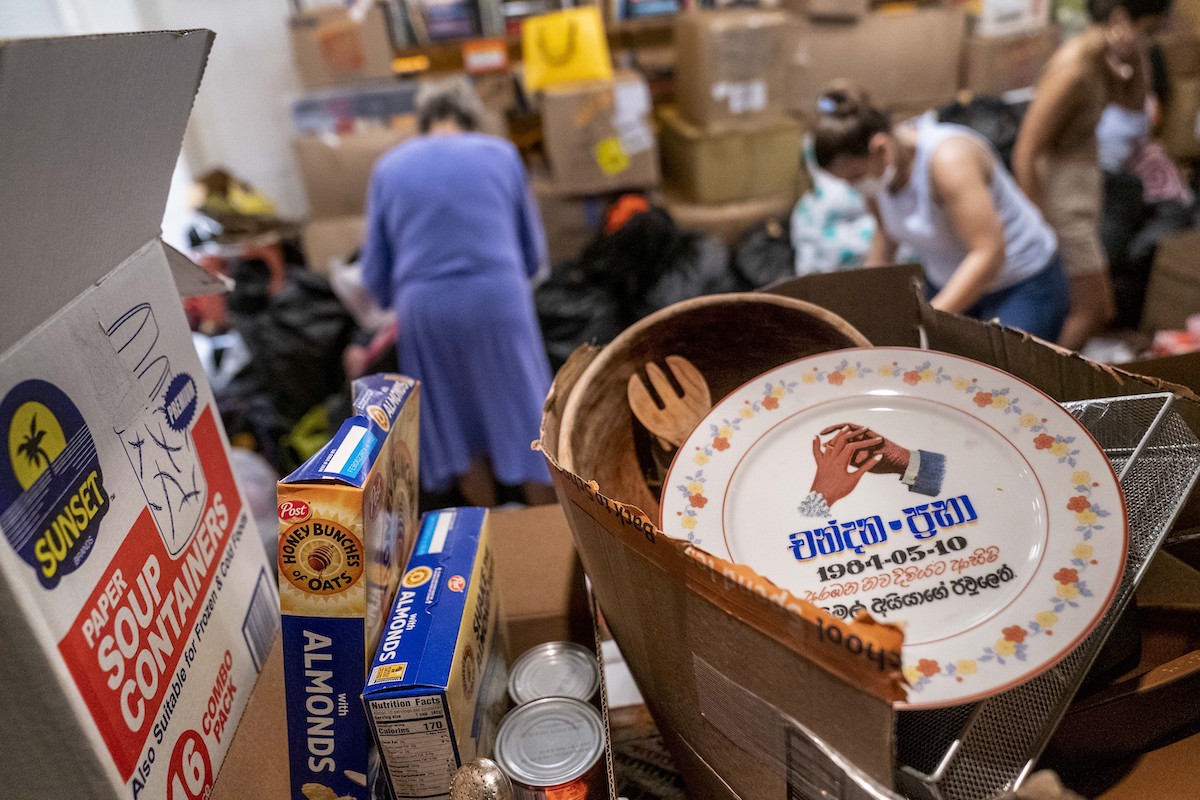 Volunteers gather donations for refugees in D.C. 8-19-21