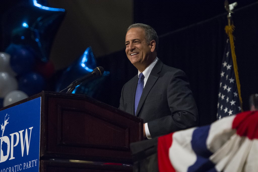Russ Feingold at state Dem convention