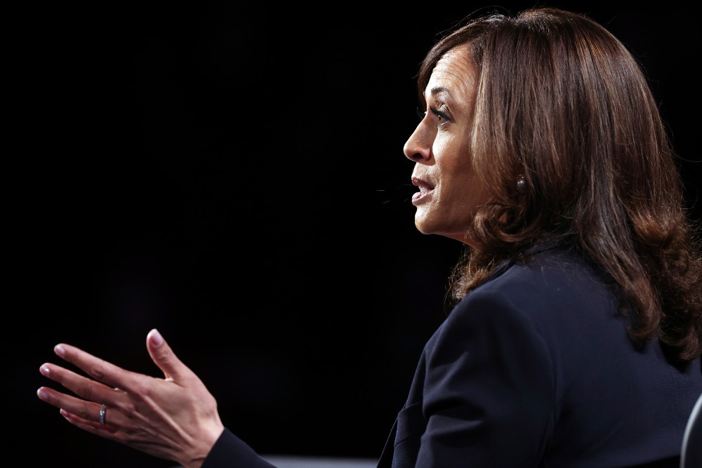 Kamala at VP debate, full image