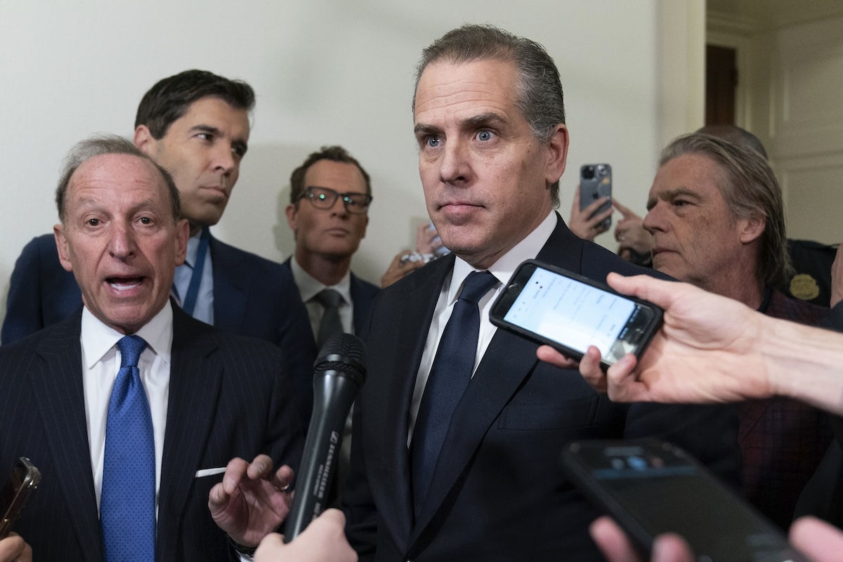 Hunter Biden talks to reporters on Capitol Hill, 01-10-2024