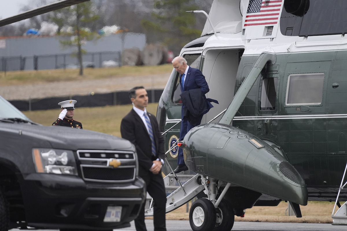Joe Biden arrives at Walter Reed Feb. 28, 2024