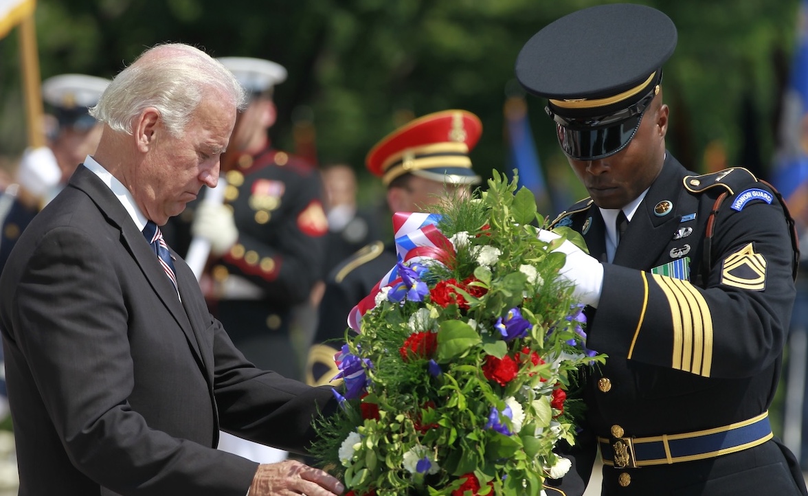Joe Biden at the Tomb of the Unknowns, Arlington, Va., 5-31-2010