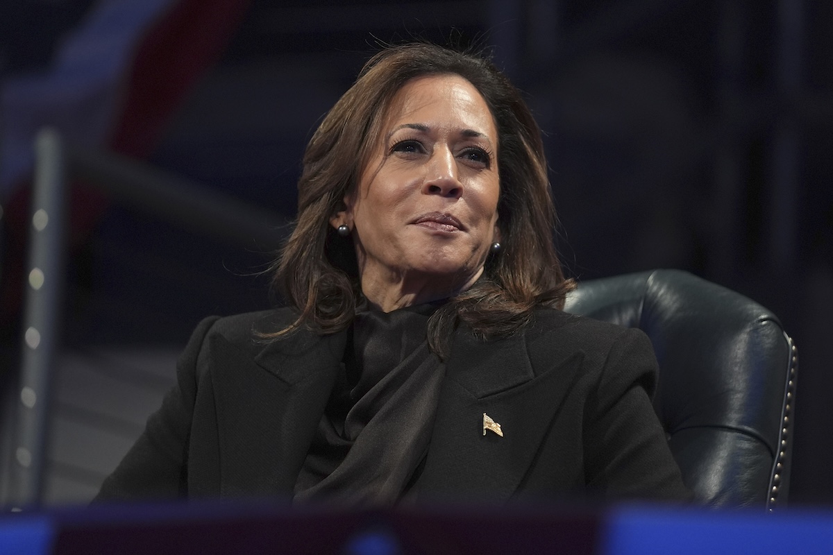 Kamala Harris attends Department of Defense ceremony, Jan. 16, 2025