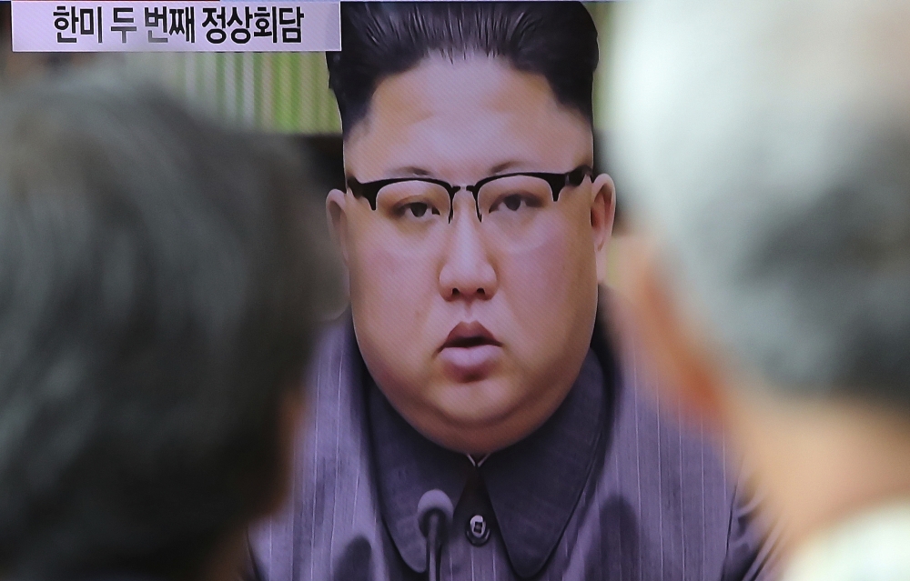 Kim Jong Un photo more headlines