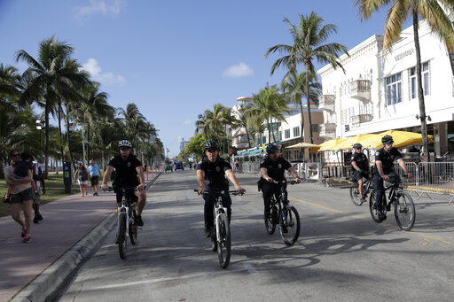 Miami Beach police ocean drive March 2020