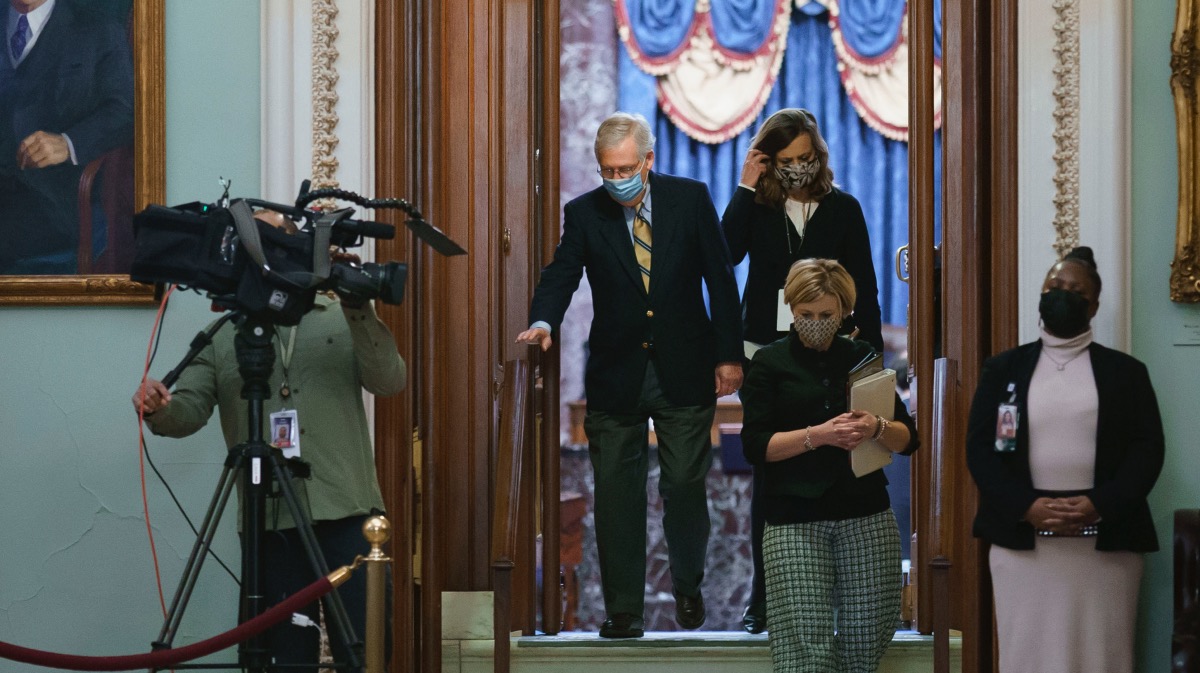 McConnell leaves senate post acquital