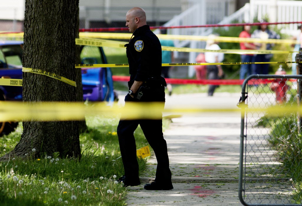 Milwaukee police tape