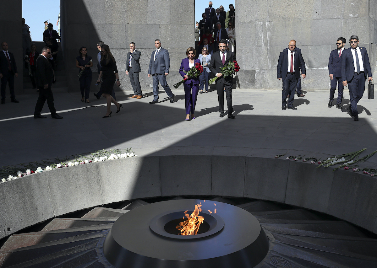 Pelosi Armenia wreath laying