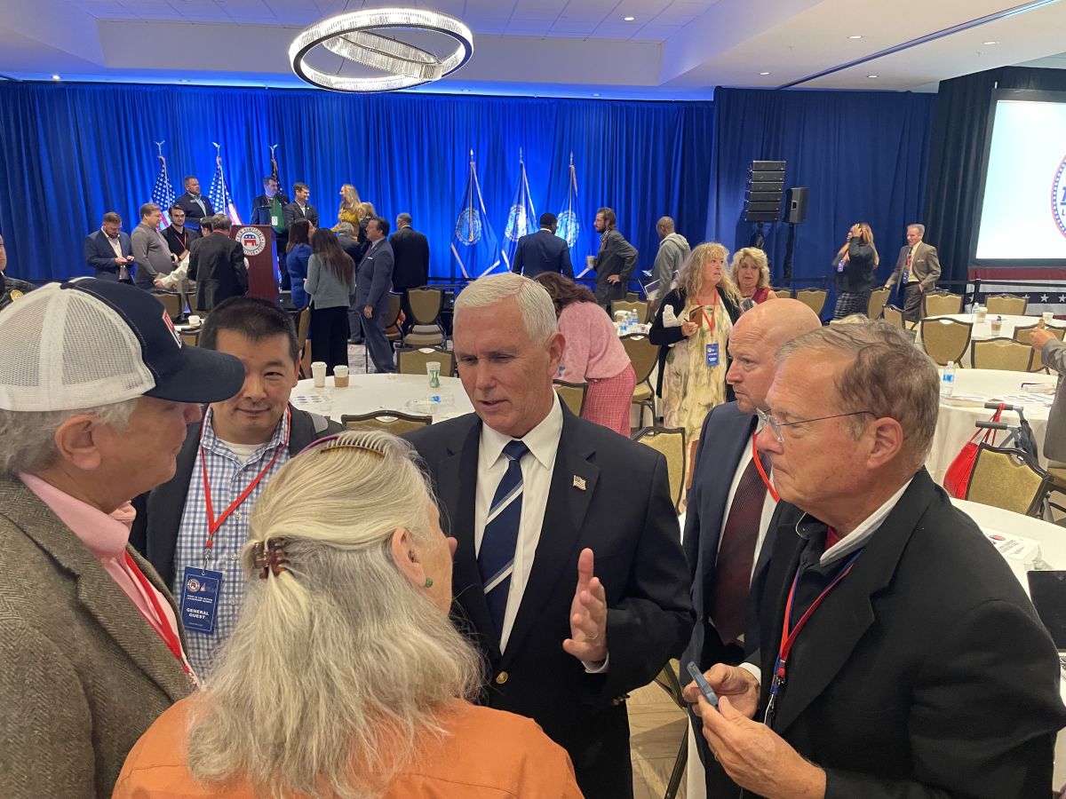 Mike Pence FITN small conversation, 10-14-2023