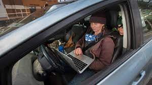 Democrats made early moves on high-speed internet access, but at local level, it’s not partisan