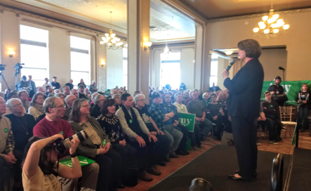 Klobuchar with crowd