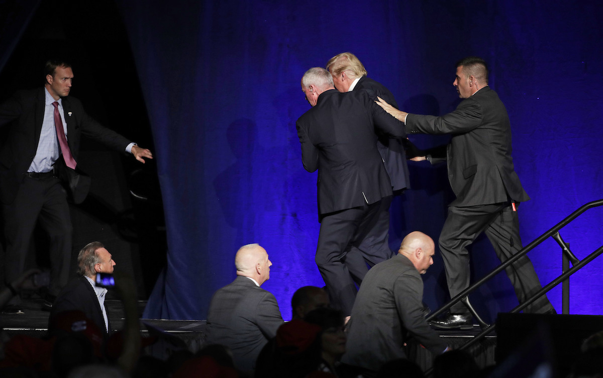 Secret Service rushes candidate Trump off rally stage in Reno in 2016