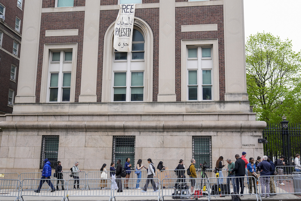 Students line up outside Hamilton Hall, Columbia University, 4-30-24