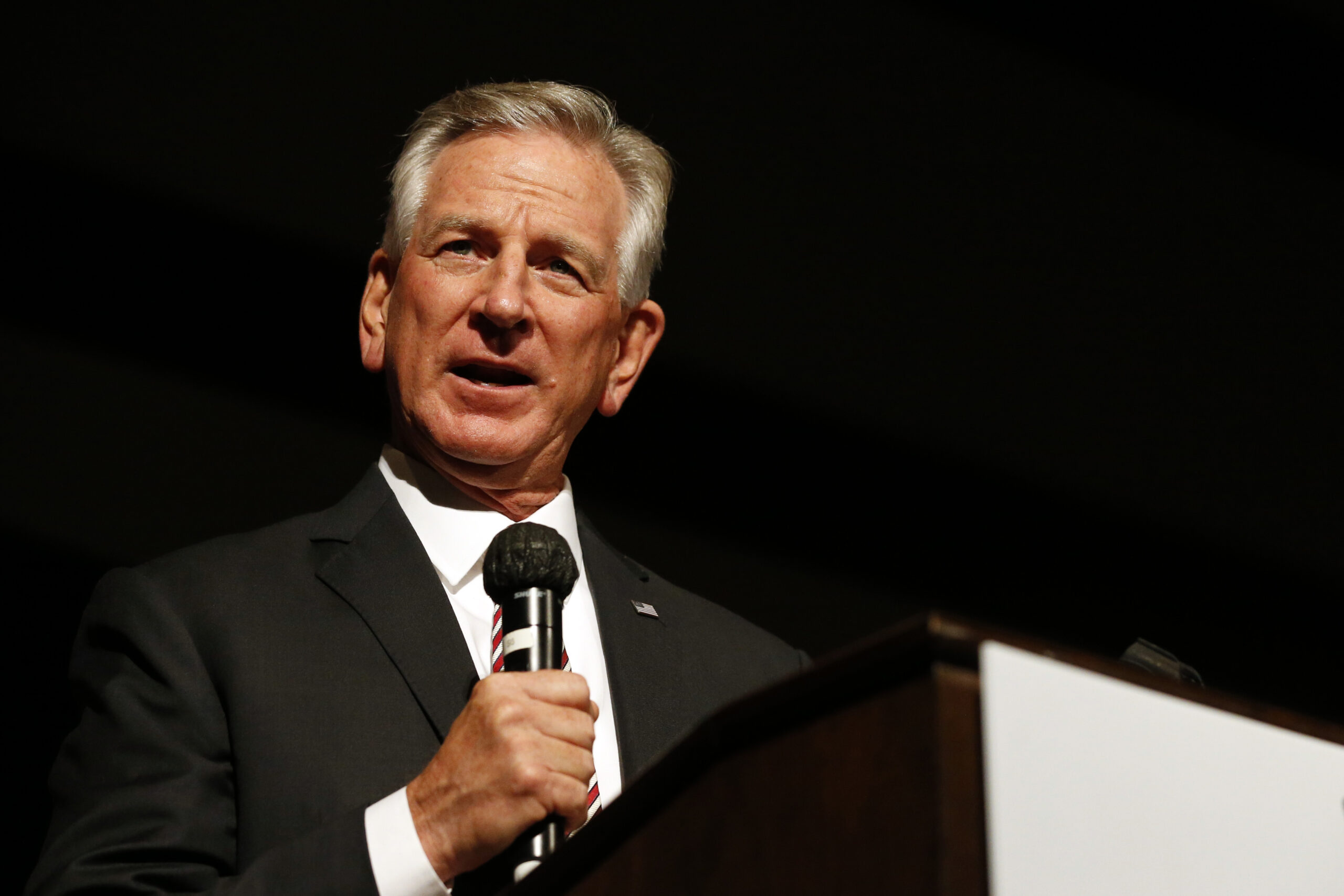 Tommy Tuberville Photo