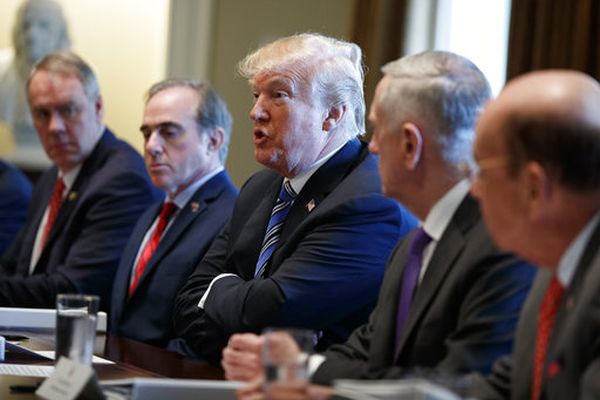 Trump cabinet meeting 2