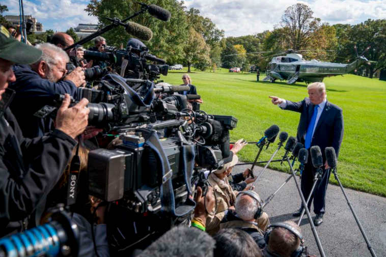 Trump press gaggle south lawn