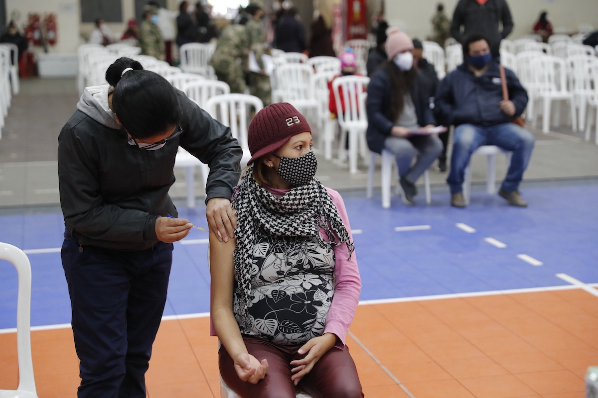Pregnant woman vaccinated in Paraguay