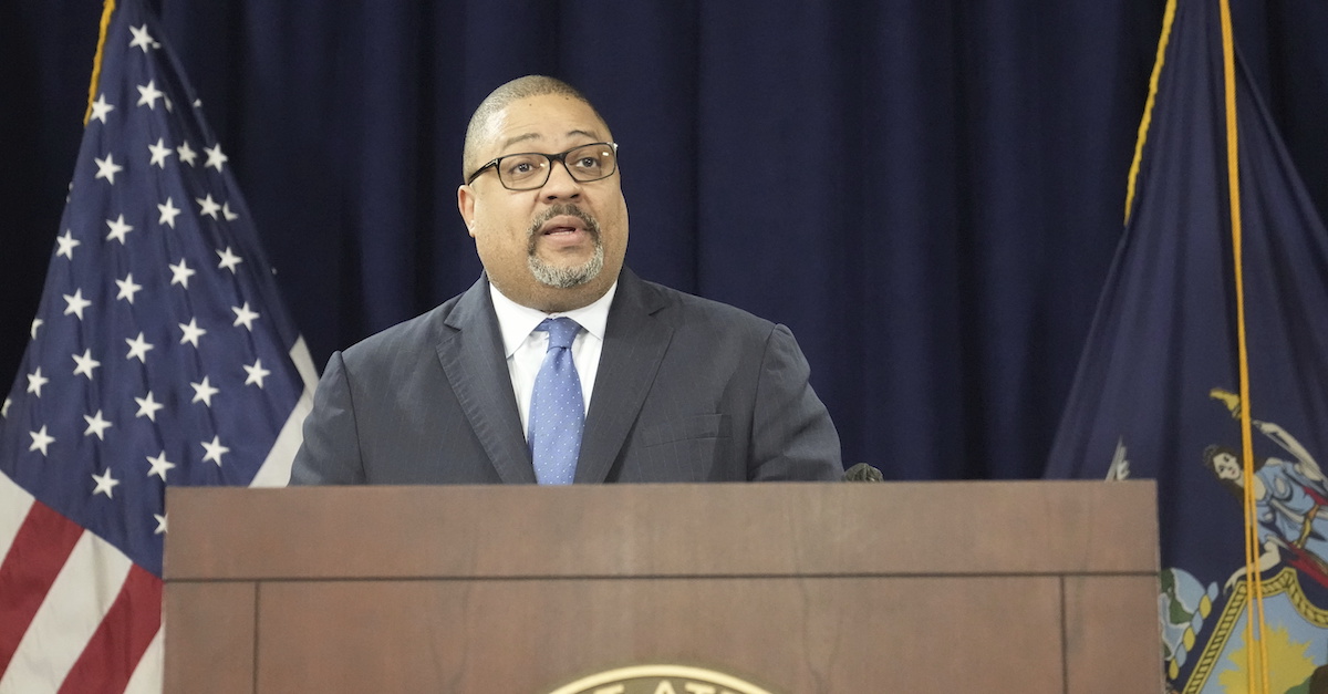 Alvin Bragg Trump charges presser 4-4-2023