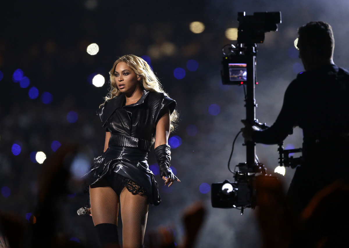 Beyonce performs at the Super Bowl in New Orleans, 2-3-2013