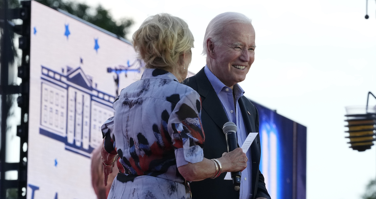 Biden at 4th of July, not dead, 7-4-2023