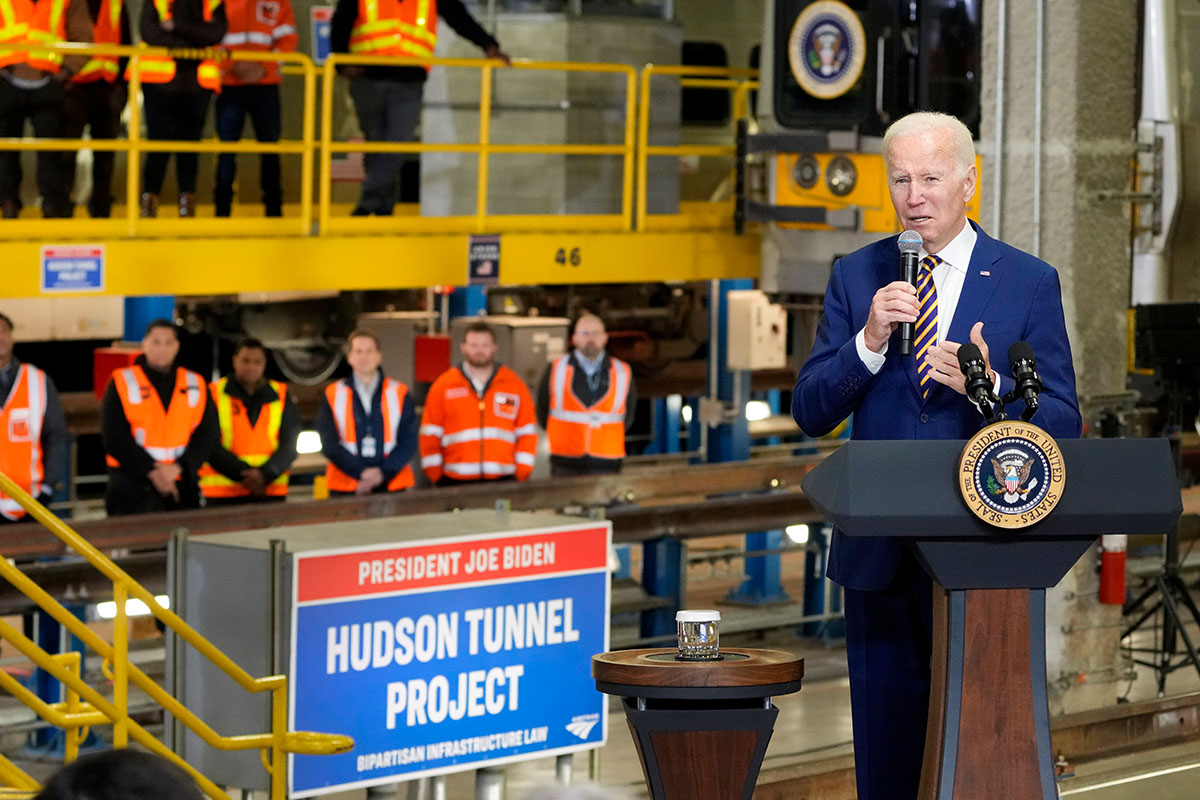 President Biden at the Hudson River Tunnel 1-31-2023