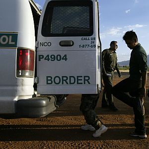 spanish caption border patrol