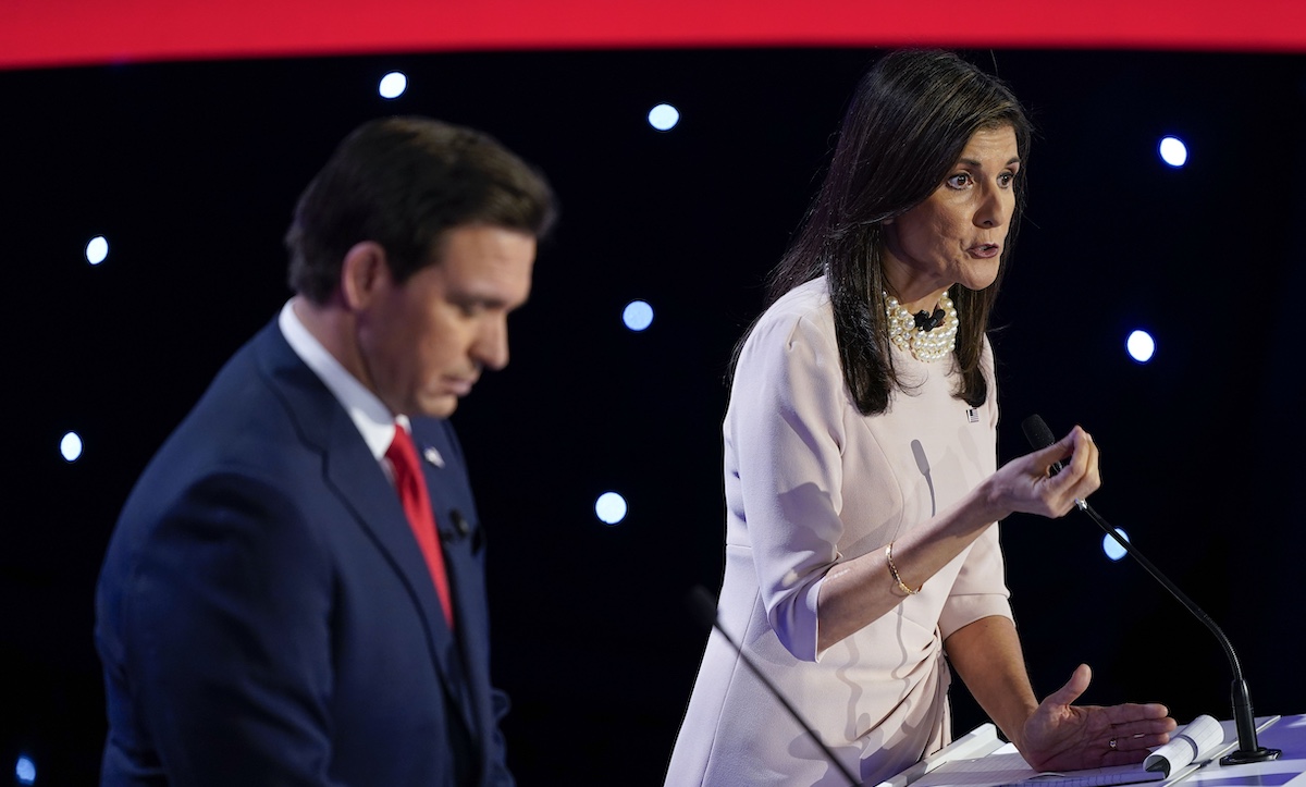 Nikki Haley and Ron DeSantis leftward pan, Des Moines, Iowa, 1-10-2024