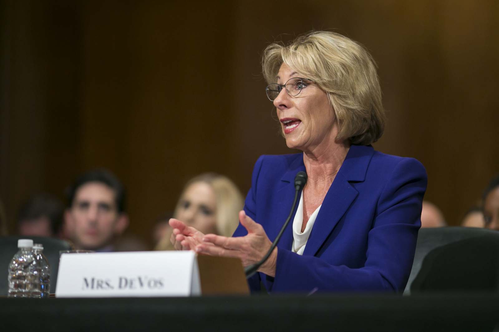 DeVos hearing photo