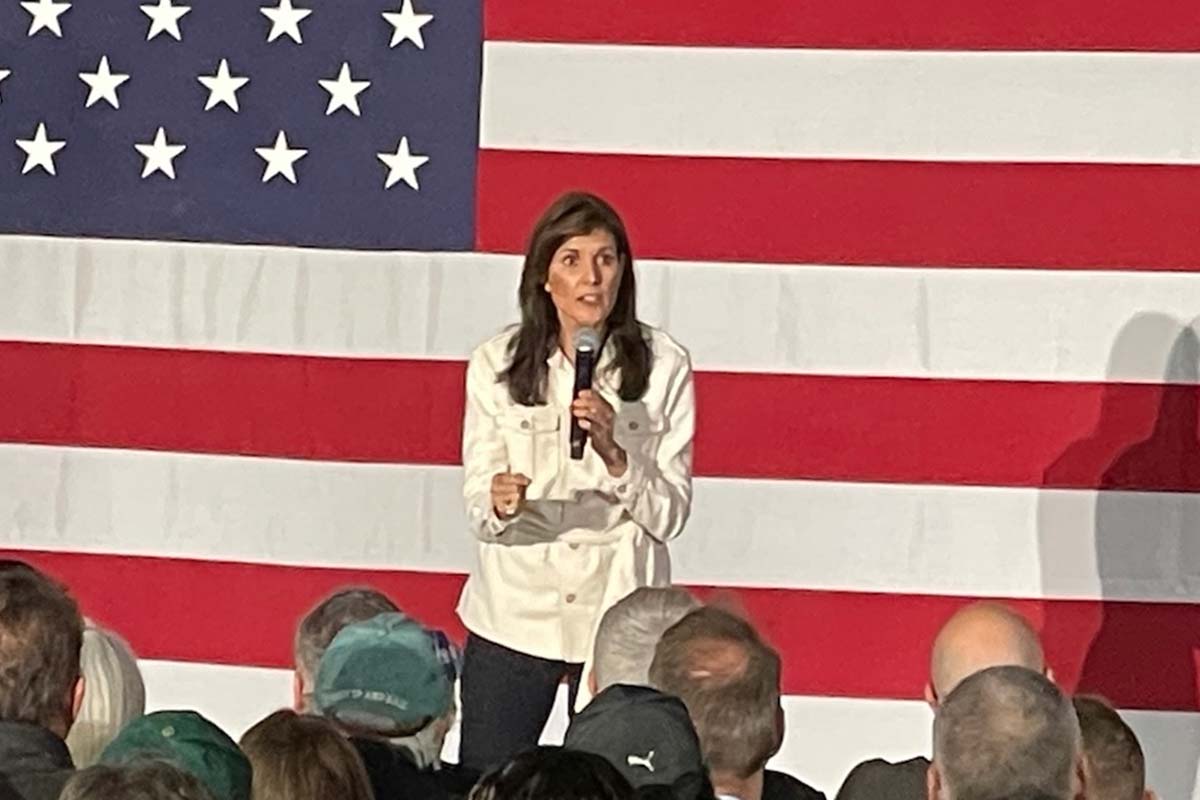 Nikki Haley and the U.S. flag in Richmond, N.H., 1-17-2024