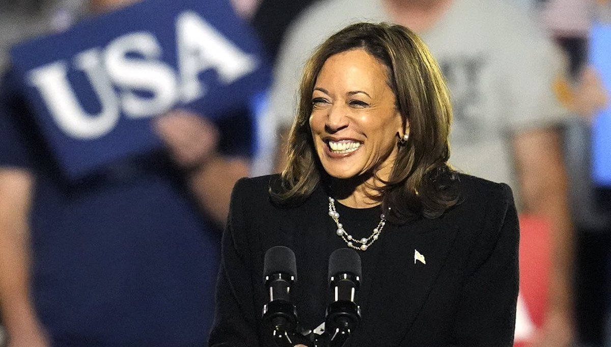 Kamala Harris at Pittsburgh rally, 11-04-24