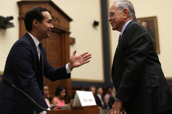 Texas Democrat says half of Hispanic college students rely on Pell grants